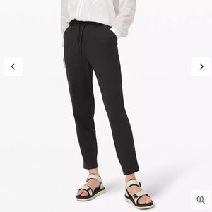 Lululemon Keep Moving 7/8 Pant